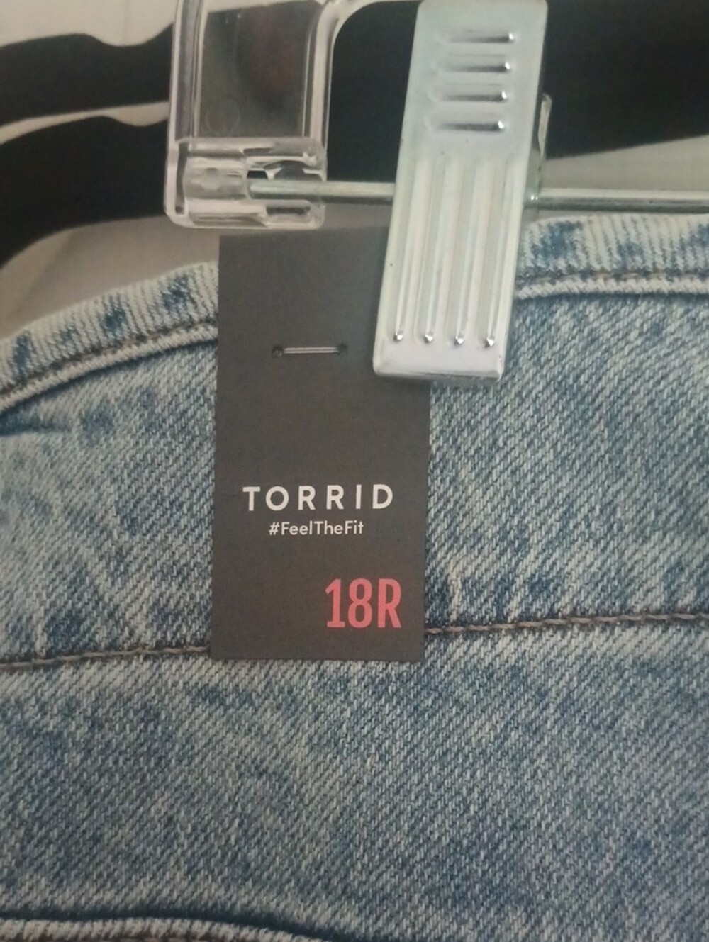 torrid High-rise Wide Leg Binded Waist Classic Denim - Picture 9 of 10